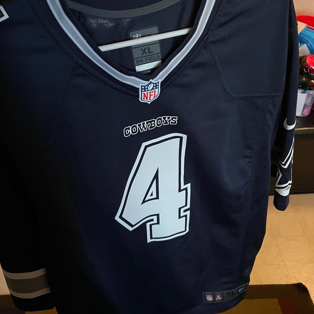 Dallas Cowboys blue like new Jersey Dak Prescott